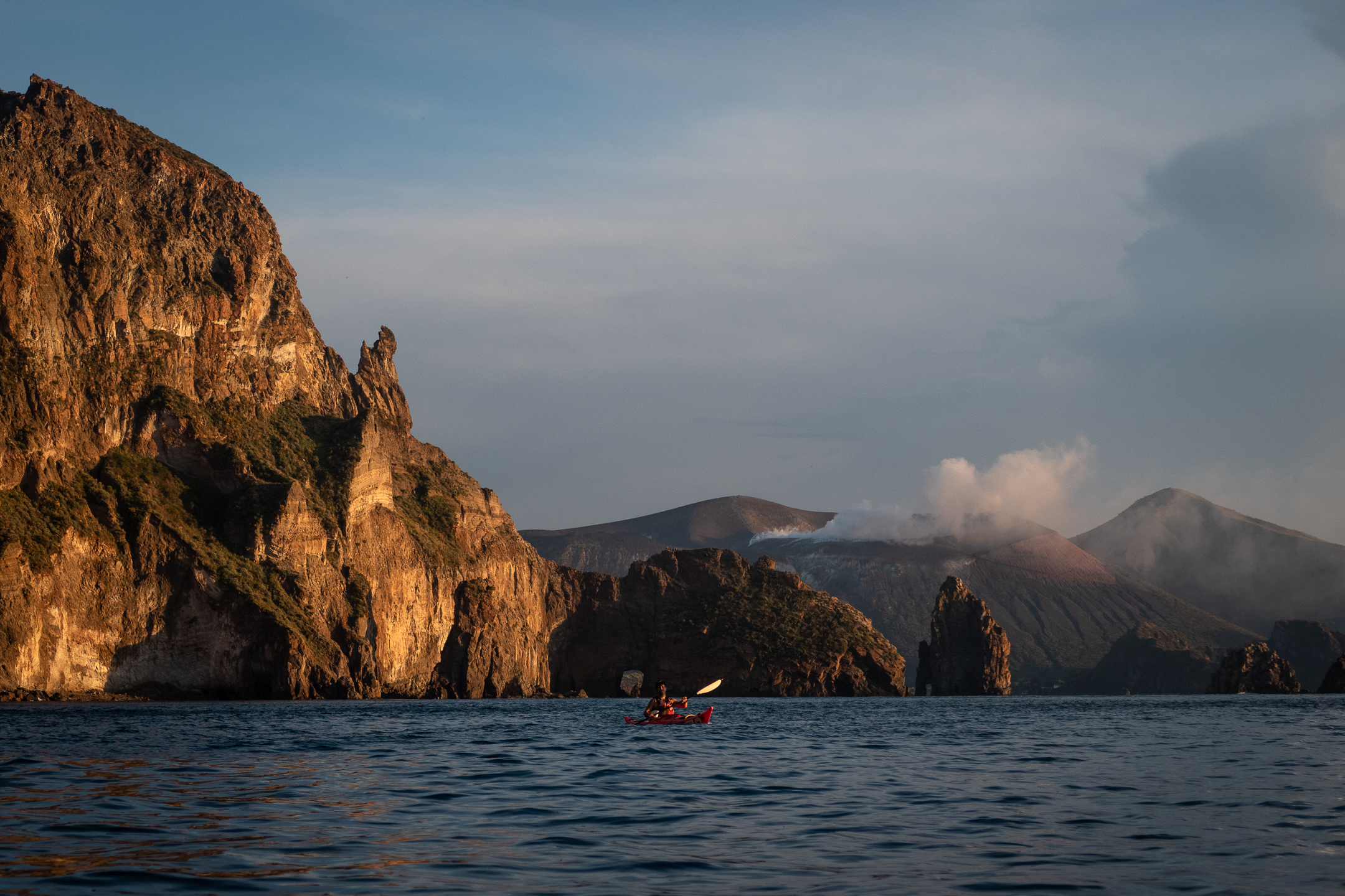 sea kayaking vulcano aeolian islands