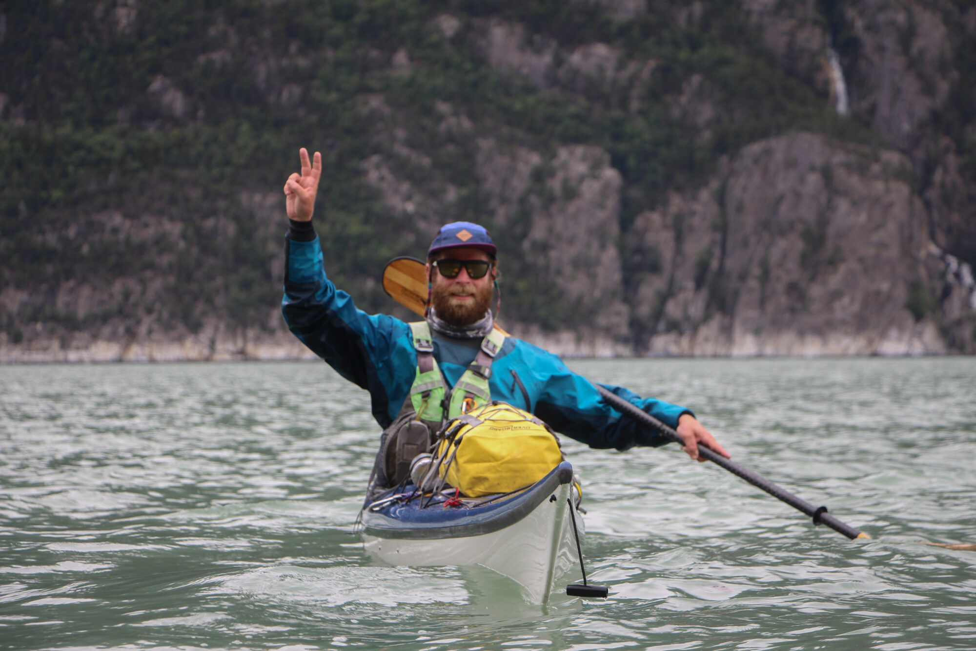 how to stay safe when sea kayaking
