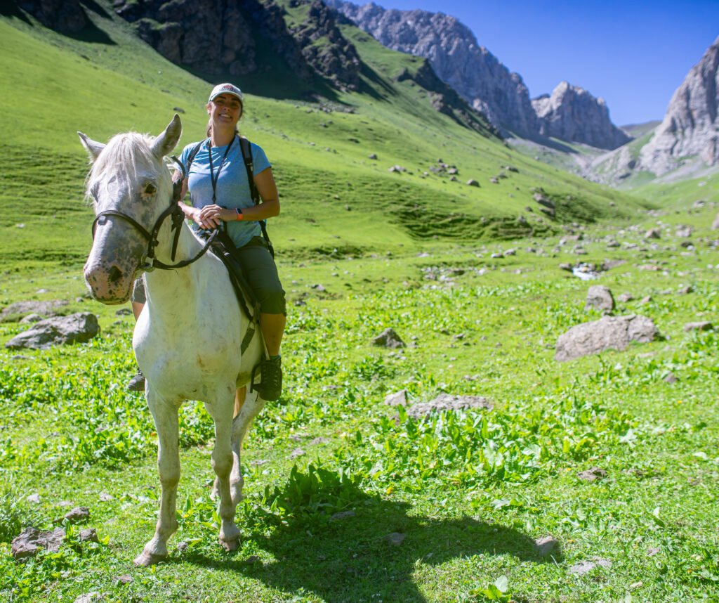 horse trek Kyrgyzstan